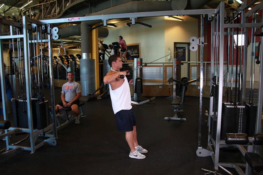 Cable Rope Rear-Delt Rows position 2