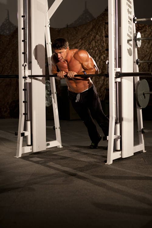 Incline Push-Up Close-Grip - ending position