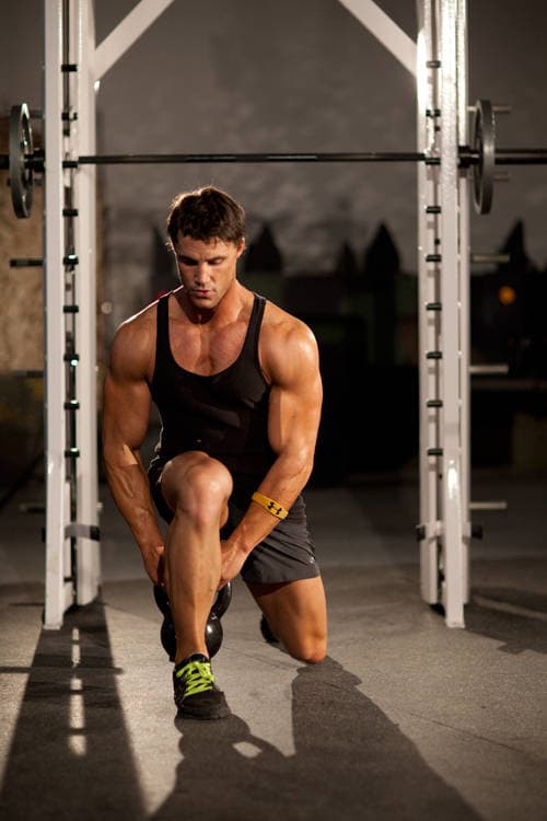 Lunge Pass Through - ending position