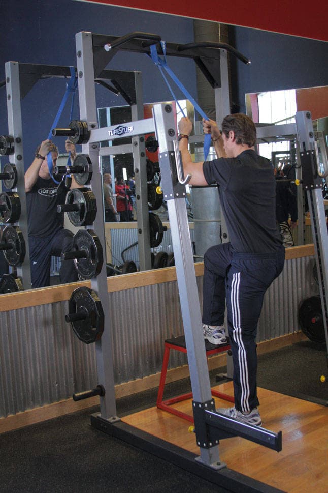 Single-Leg High Box Squat - ending position