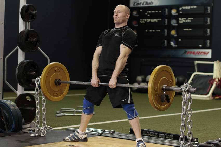 Sumo Deadlift with Chains position 2