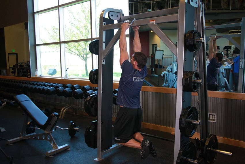 V-Bar Pullup position 2