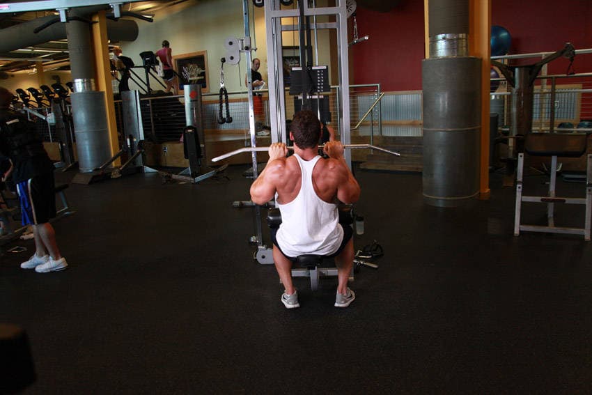 Close-Grip Front Lat Pulldown position 2