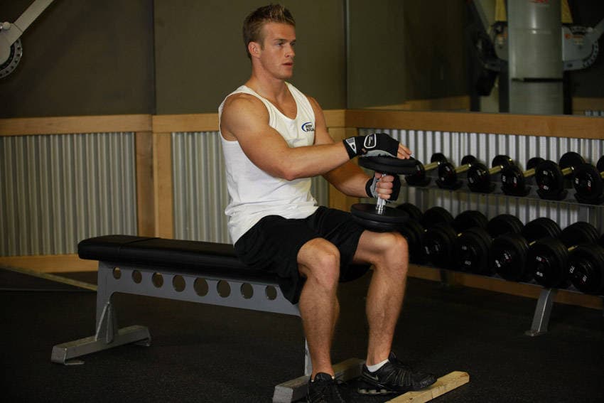 Dumbbell Seated One-Leg Calf Raise position 2
