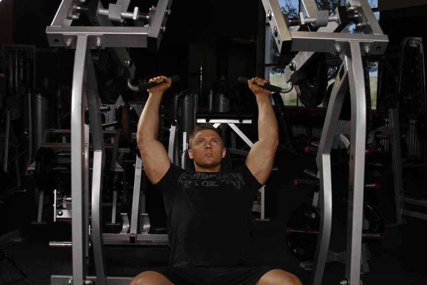 Leverage Shoulder Press - ending position